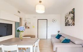 Emme Apartment